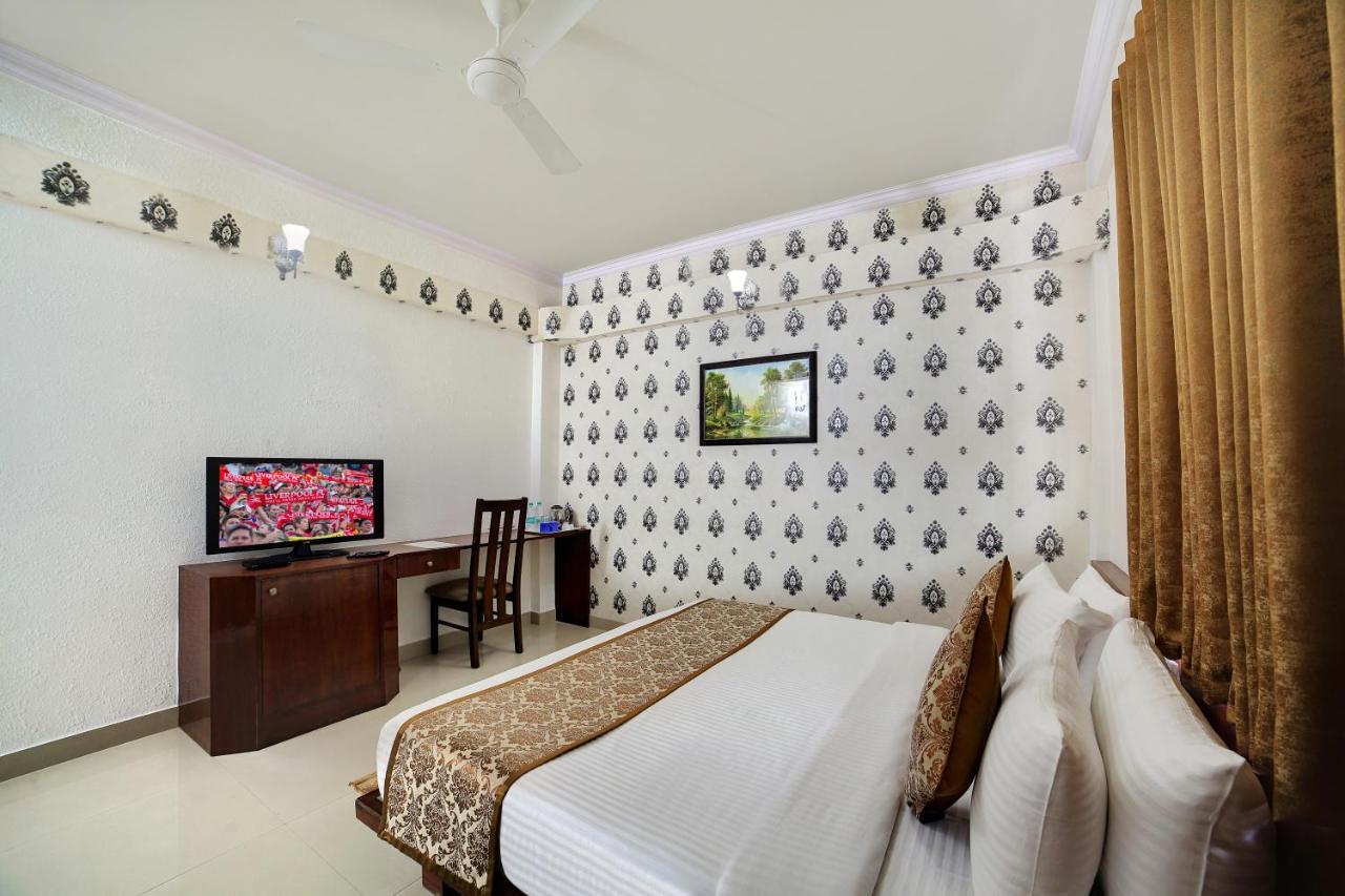 The Liverpool Blue Hotels Bengaluru Kültér fotó
