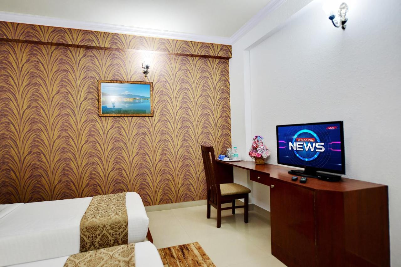 The Liverpool Blue Hotels Bengaluru Kültér fotó