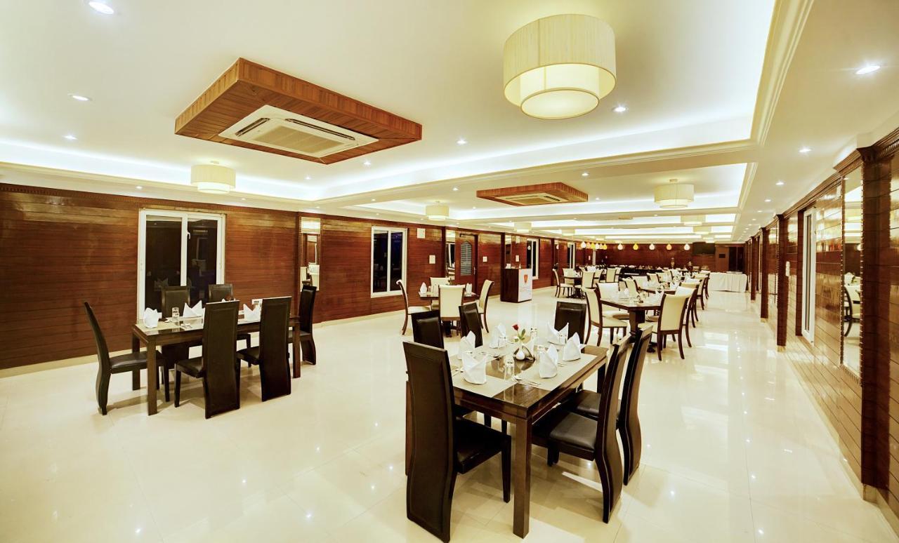 The Liverpool Blue Hotels Bengaluru Kültér fotó